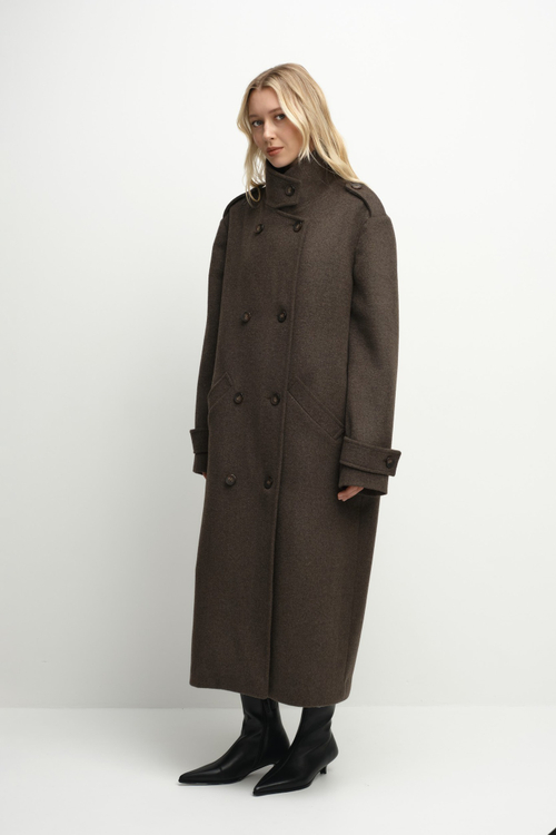 Пальто двубортное со стойкой