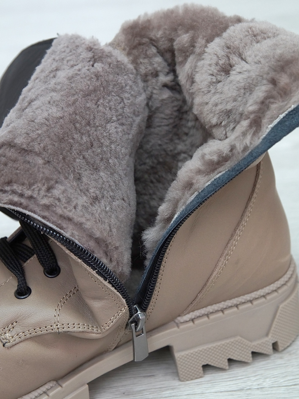 Ботинки женские зимние