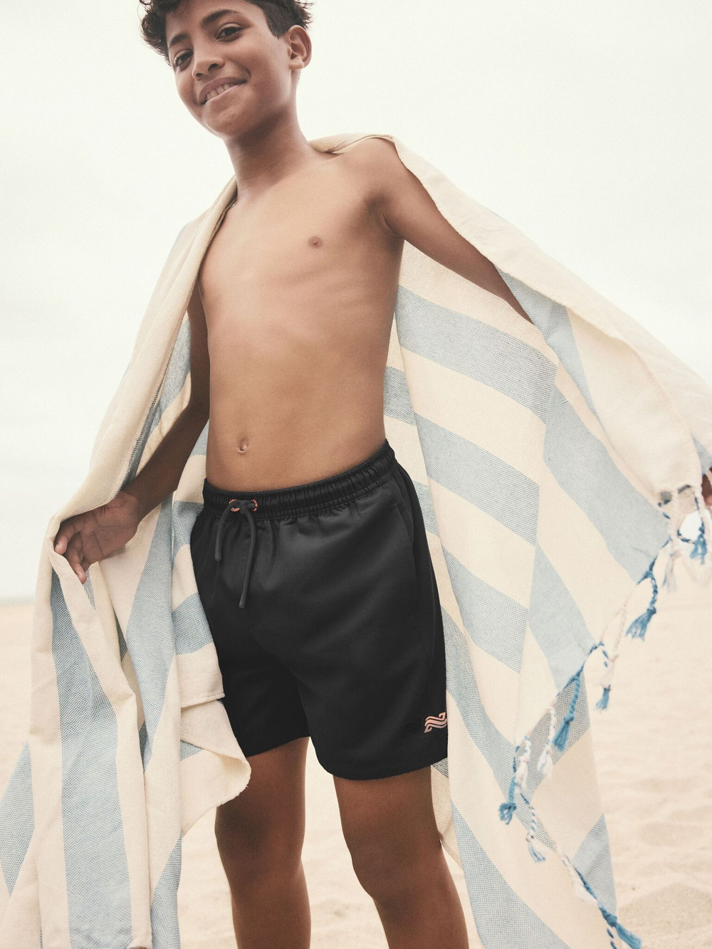 Плавки для мальчика Next E22-835, Черный