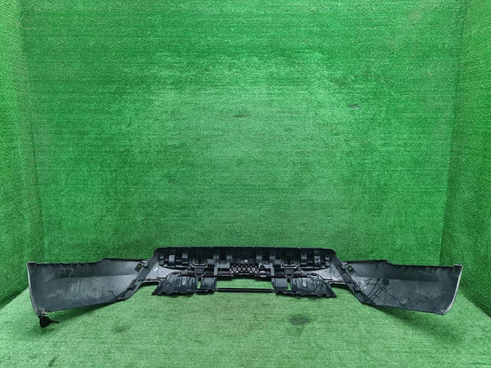 Юбка заднего бампера Land Rover Discovery 5 16-21