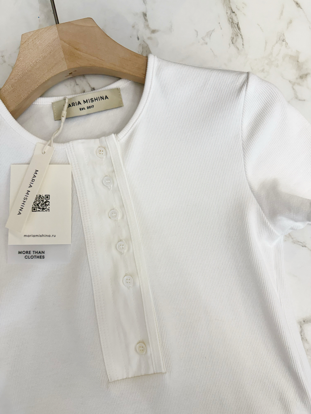 Футболка с коротким рукавом ARIA