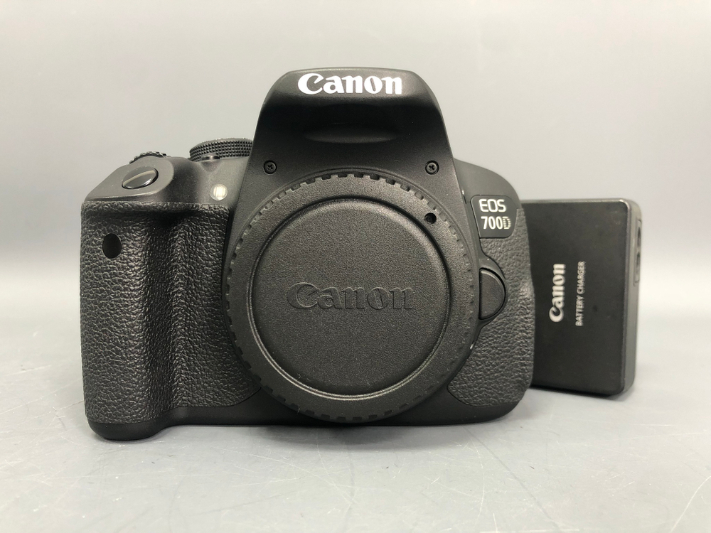 Canon 700D 23.000 кадров