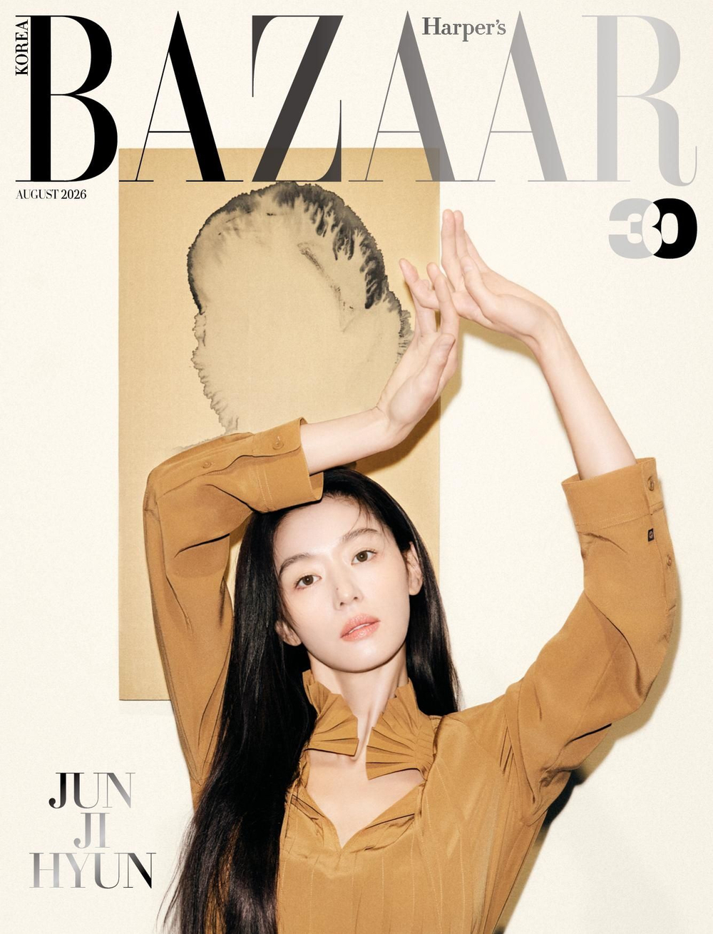 публикация BAZAAR - 2026.08 JUN JI HYUN