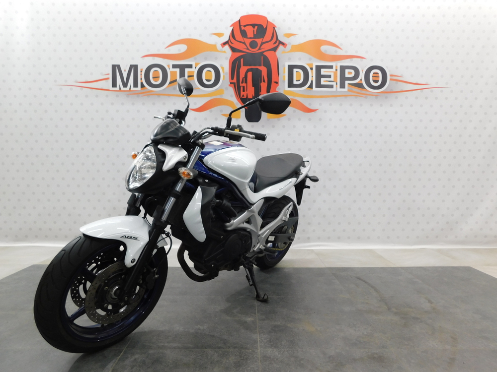 Suzuki Gladius SFV 400 ABS 038369