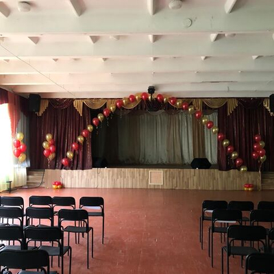 Оформление актового зала на выпускной 3