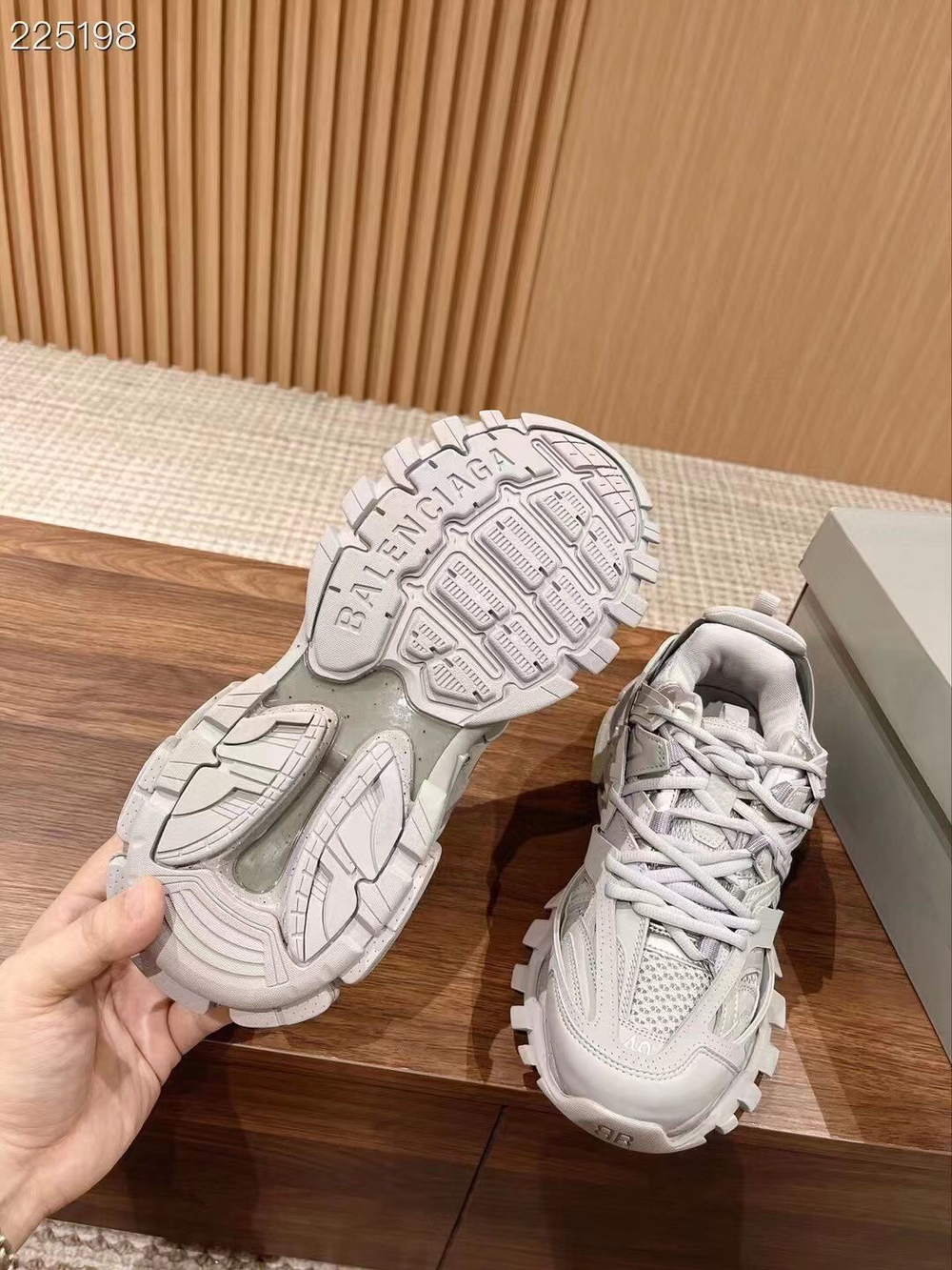 Кроссовки Balenciaga