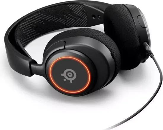 Наушники SteelSeries Arctis Nova 3