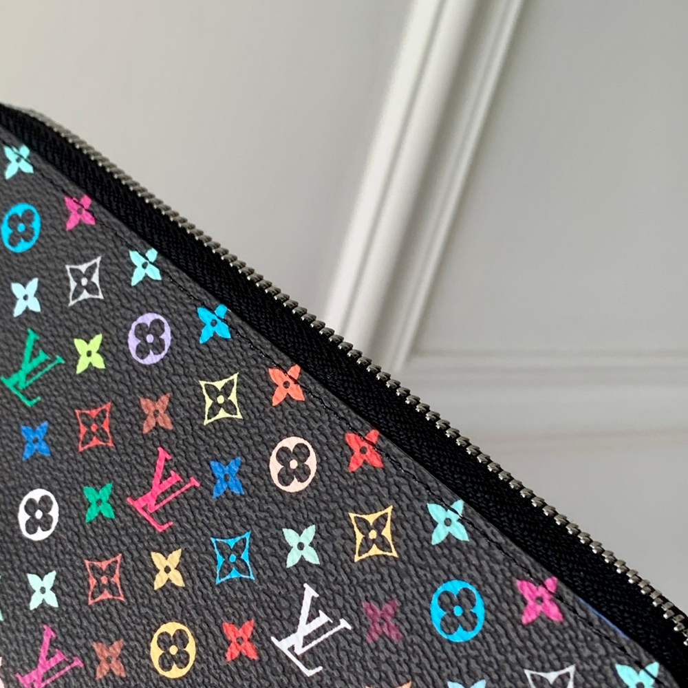 Louis Vuitton Zippy Wallet