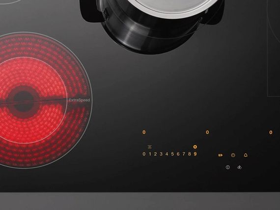 Стеклокерамическая варочная панель Miele KM 6564 FR