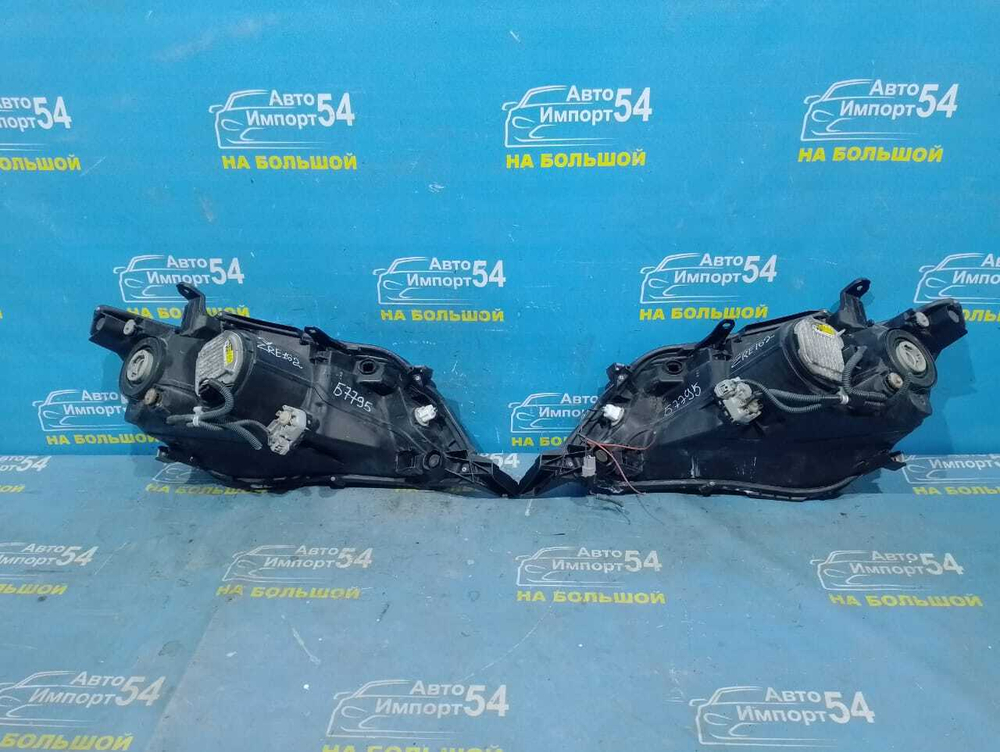 Фара передняя правая TOYOTA FIELDER 2012-2015