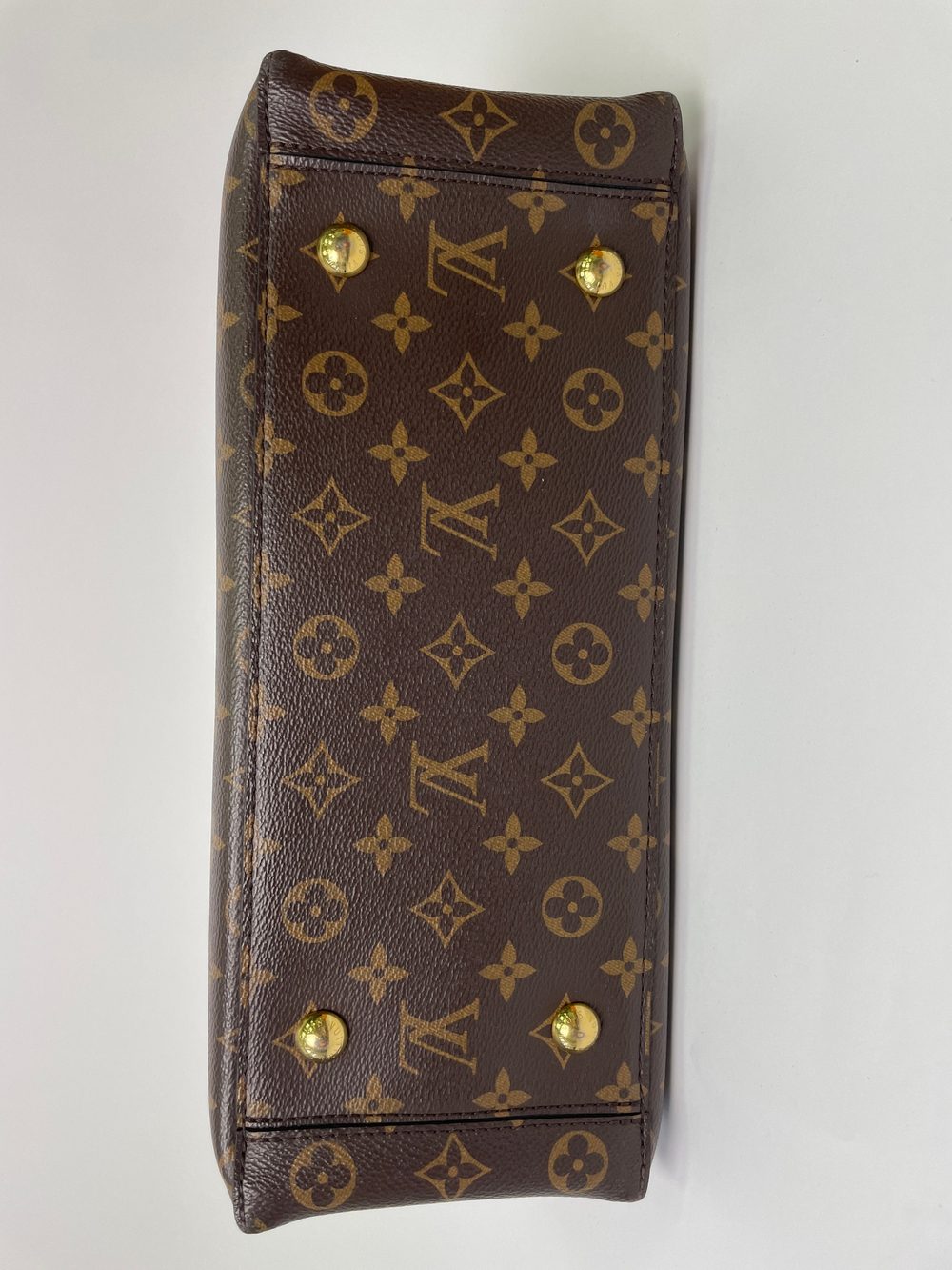 Сумка Louis Vuitton