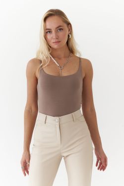 Майка на бретелях  из бамбука цвета тауп