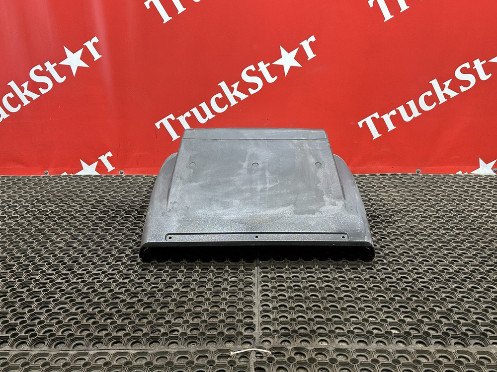 Крыло заднее передняя часть