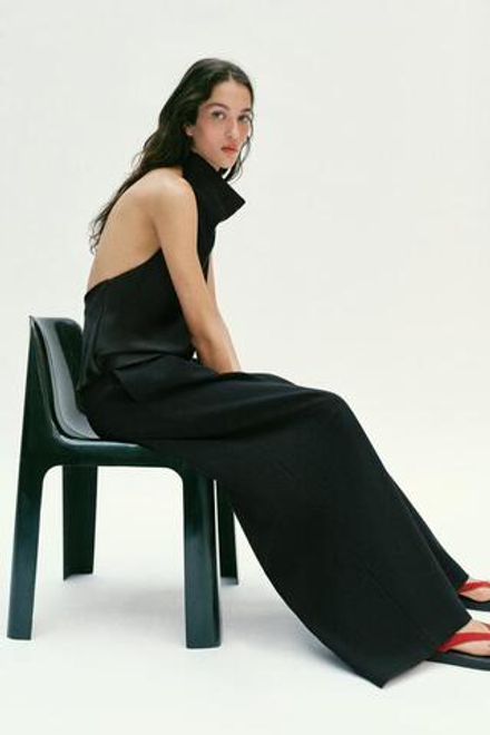 ZARA БРЮКИ С ВЫСОКОЙ ПОСАДКОЙ И ЗАЩИПАМИ, ЧЕРНЫЙ