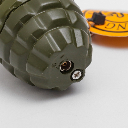 Зажигалка газовая «Лимонка», с кремнием