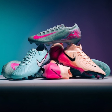 Nike Prism &gt;