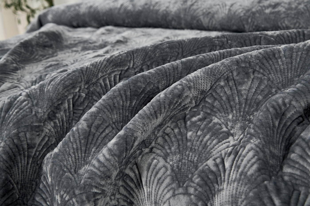 Покрывало 240x260 Sofi De MarkO Розалин серое