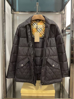 Пуховик Burberry