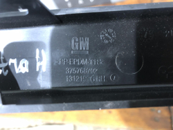 Накладка переднего бампера правая Opel Astra H 04-14 Новое Оригинал 13121996