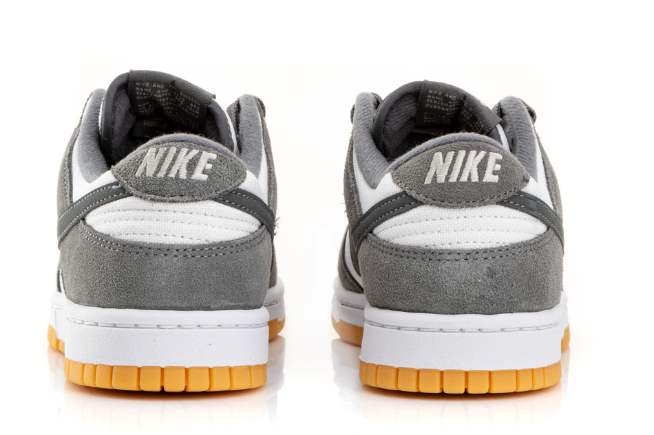 Nike Dunk Low "Grey Gum"