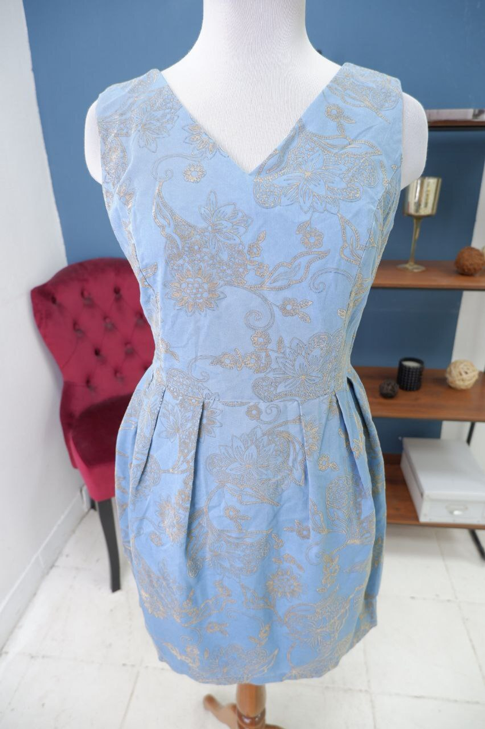 Платье Ascool  модное 42/44 размер, новое с браком