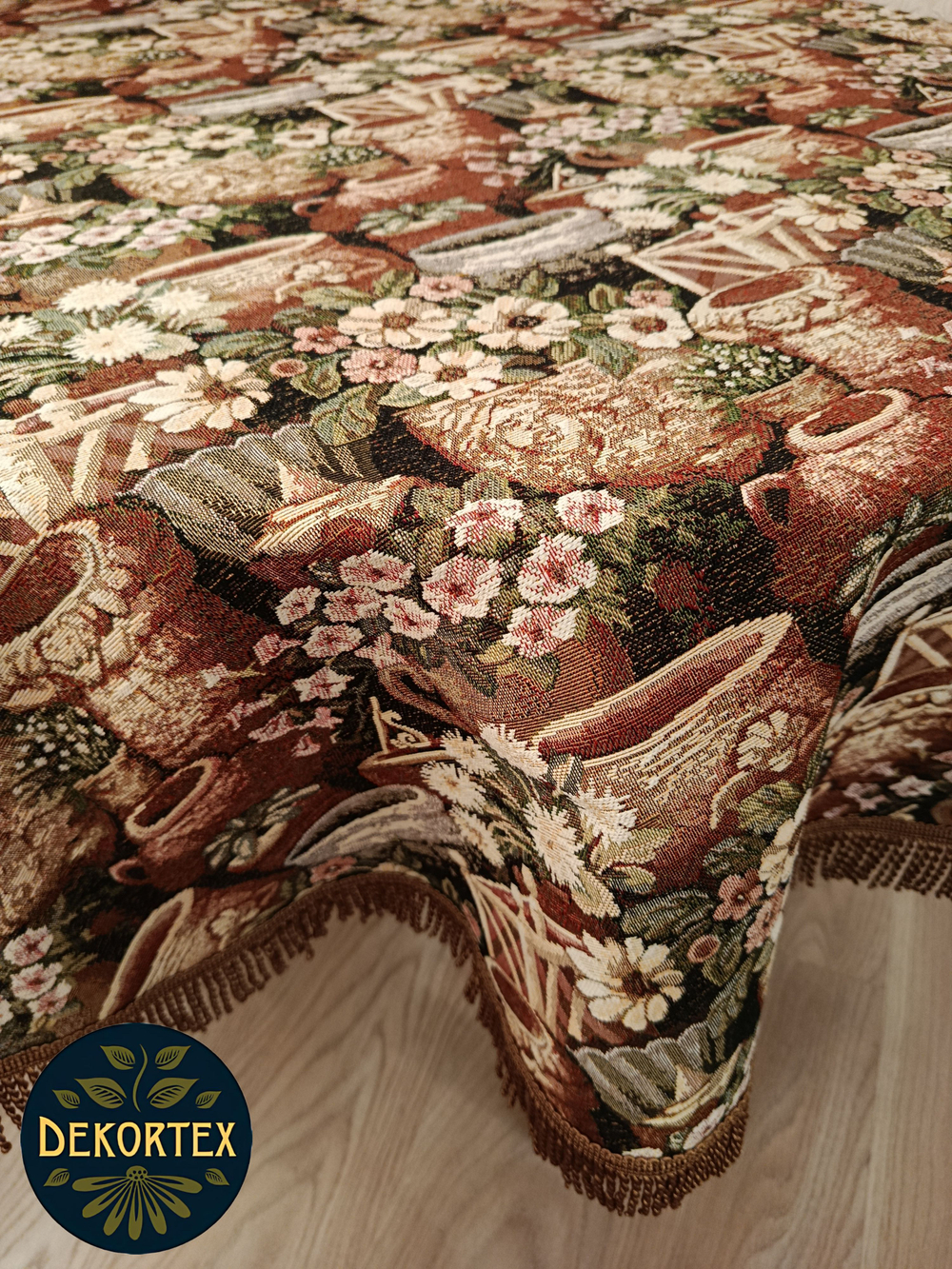 Гобеленовая скатерть Горшечная лавка D 160 см