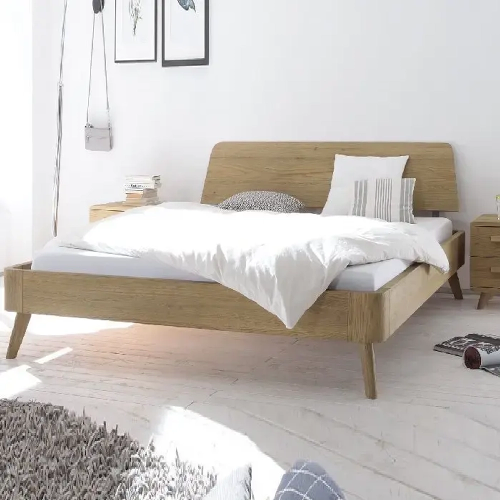 Кровать из массива дуба Lugos'Art One