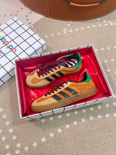Gucci Adidas Gazelle Sneaker