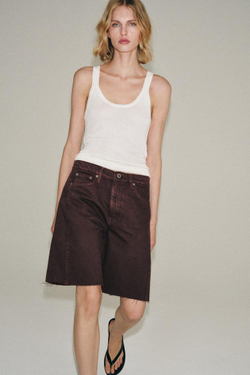 ZARA ДЖИНСОВЫЕ ШОРТЫ RELAXED СО СРЕДНЕЙ ПОСАДКОЙ — ZW COLLECTION, ТЕМНО-ГРАНАТОВЫЙ