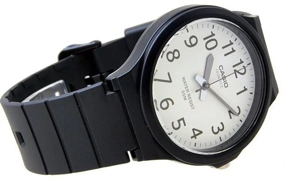 Мужские наручные часы Casio MW-240-7B