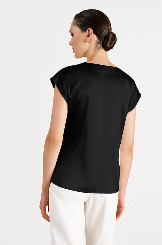 23276 Блузка женская (черный)