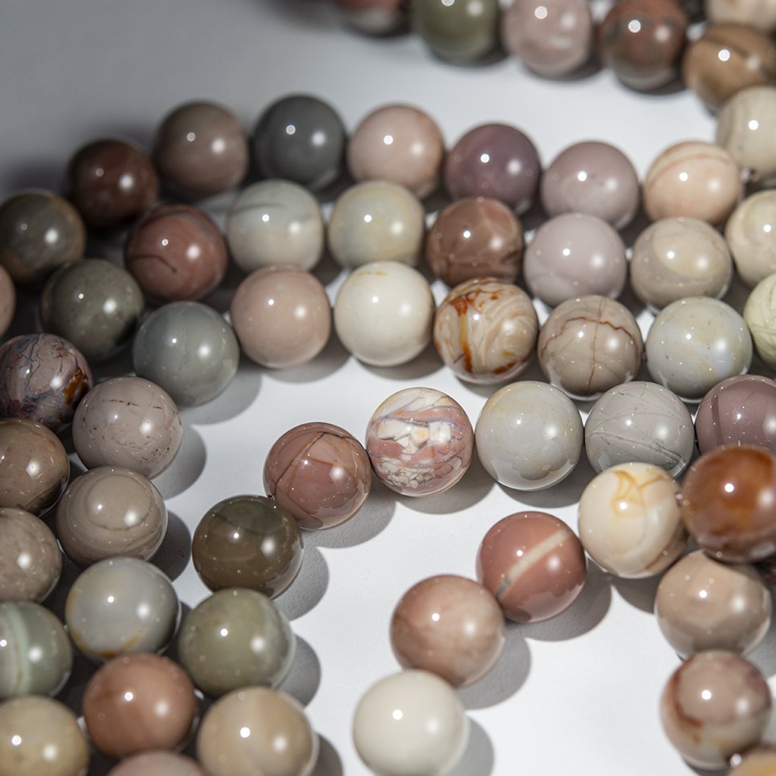 Алашаньский агат натуральный, бусины в форме шара 10,6мм