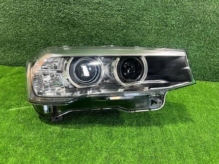 Фара правая BMW X3 F25 (2014-2017) ксенон