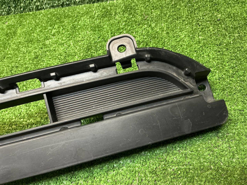 Решетка переднего бампера Haval H3 (2024-н.в.)