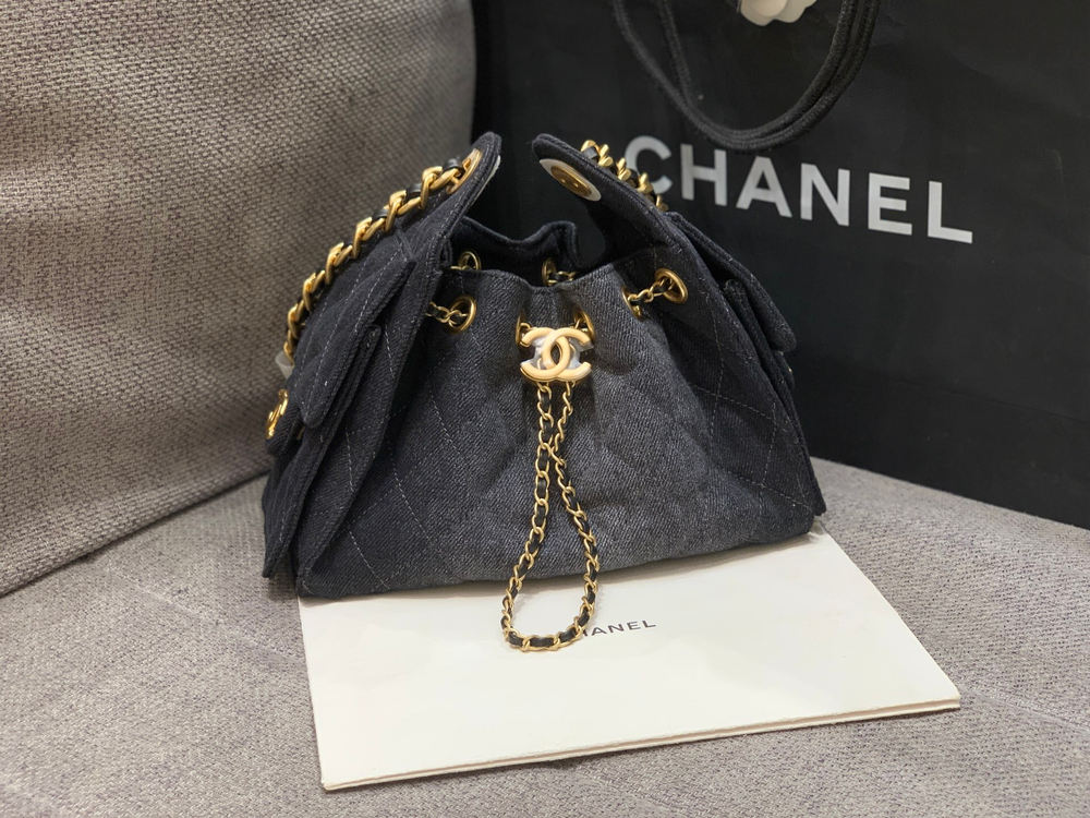 Chanel 25 Mini Handbag 22 cm