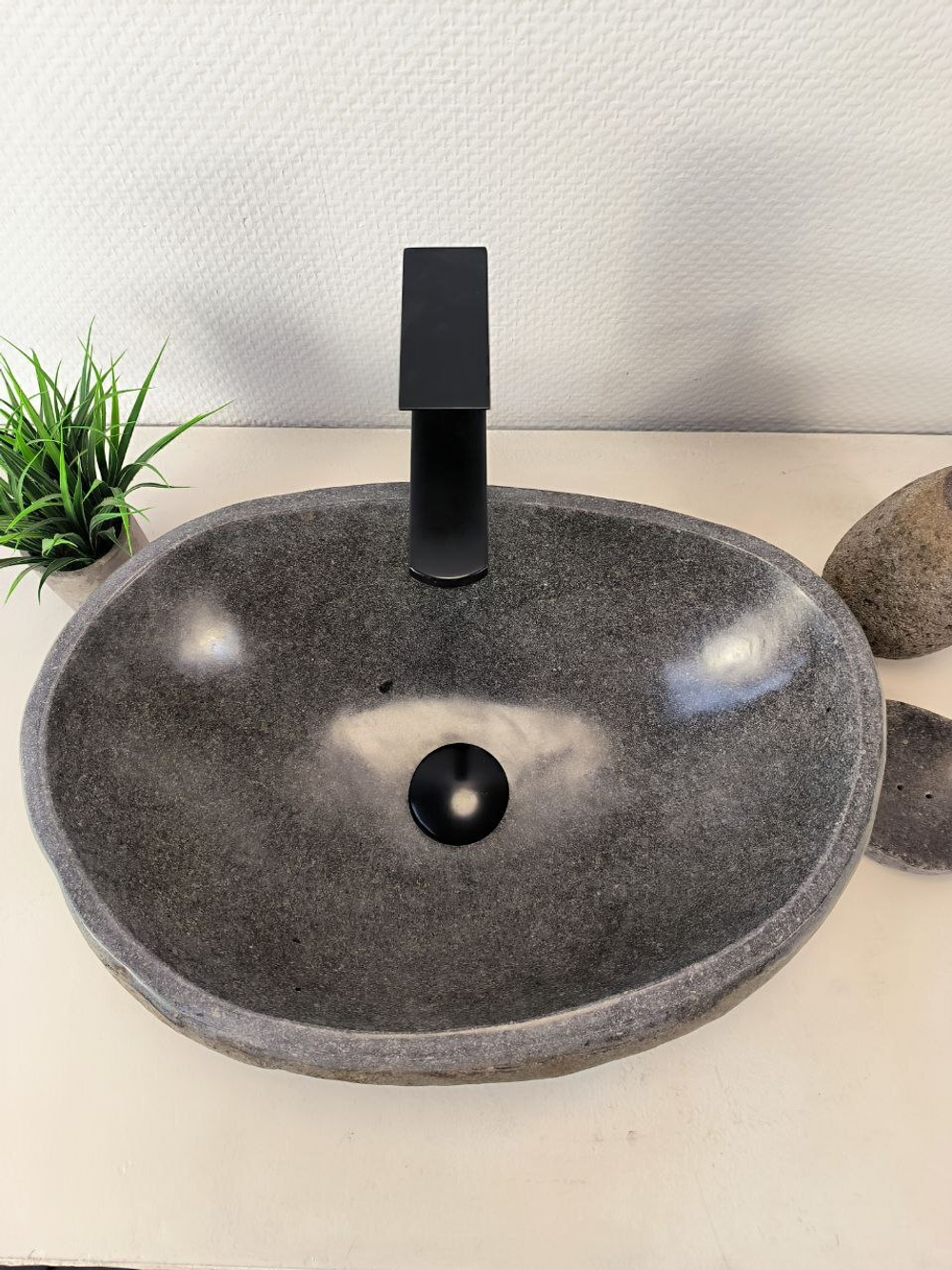 Раковина из речного камня RS-65981 49х34х15 из натурального камня