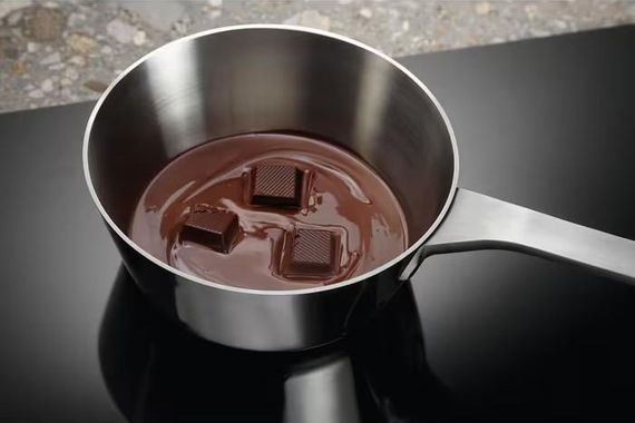 Варочная панель Electrolux CIV644