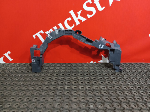 Кронштейн торпедо левый 2018г.