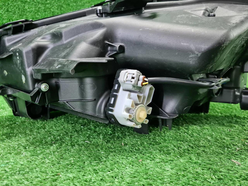 Фара правая Lexus NX 1 (2014-2017) Full LED