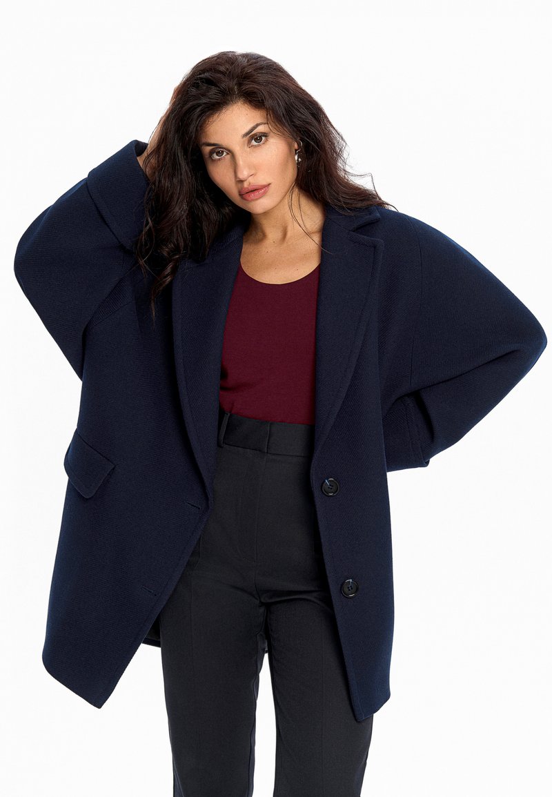 Полупальто Ravira