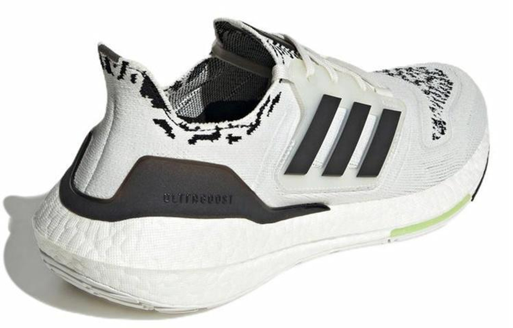 Кроссовки Adidas Ultraboost 22