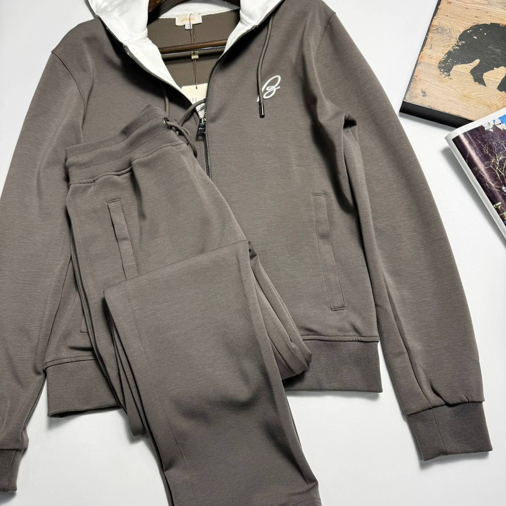 Спортивный костюм Brioni