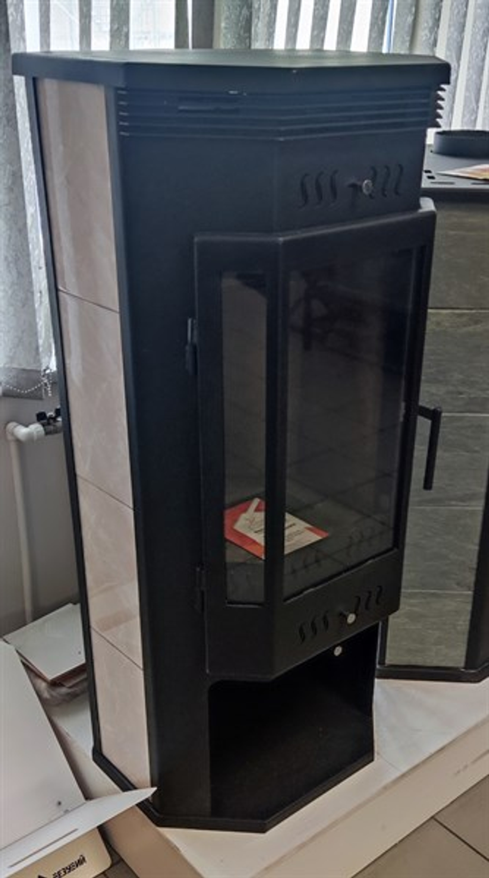 Печь-Камин ASTON 11кВт (180 м3) пристенно-угловой Ø 150мм