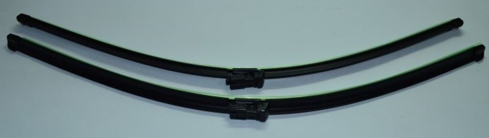 Щетка стеклоочистителя бескаркасная Mazda CX-9 24  60 см+ 18  45 см (Good Jounerg)