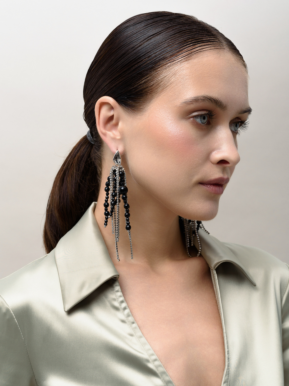 Серьги "Bunches" Black Shine