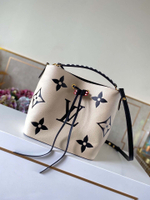 Louis Vuitton NeoNoe MM