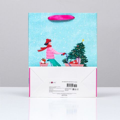 Новый год. Пакет подарочный Вело-прогулка , 26 х 32 х 12 см.