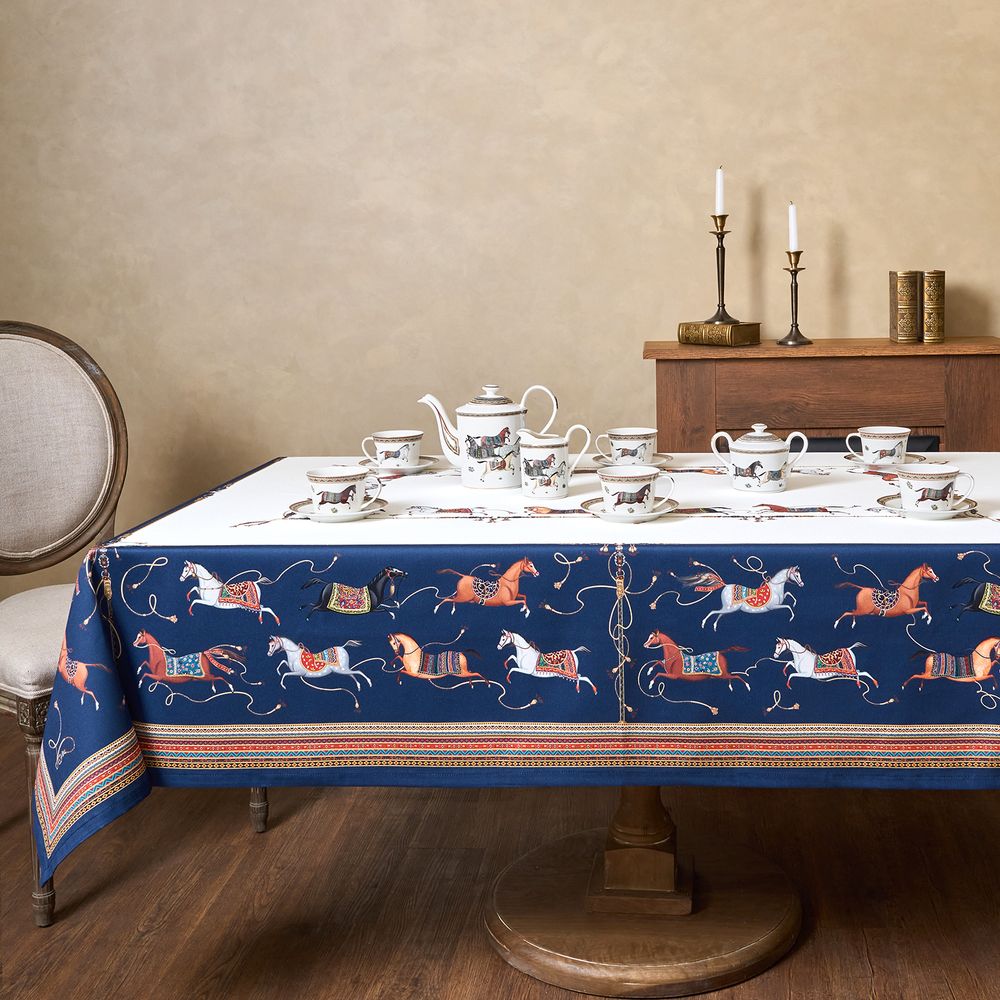 СКАТЕРТЬ "PASSAGE" 140Х300СМ ,БЕЛЫЙ,100% ХЛОПОК С ПРОПИТКОЙ,ТВИЛ