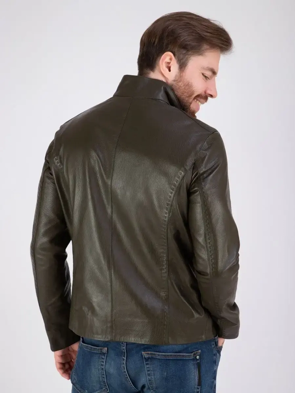 Кожаная куртка демисезонная