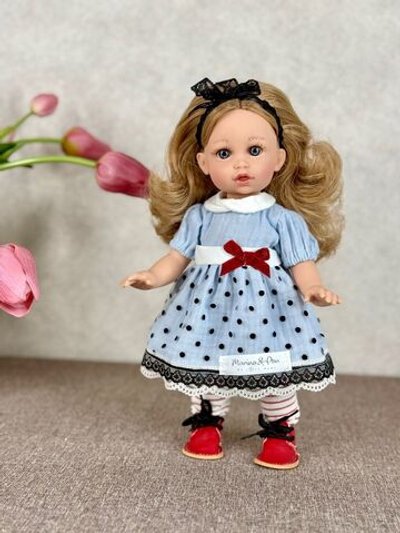 Кукла Marina and Pau 30cм Petit Alicia виниловая (M2546)